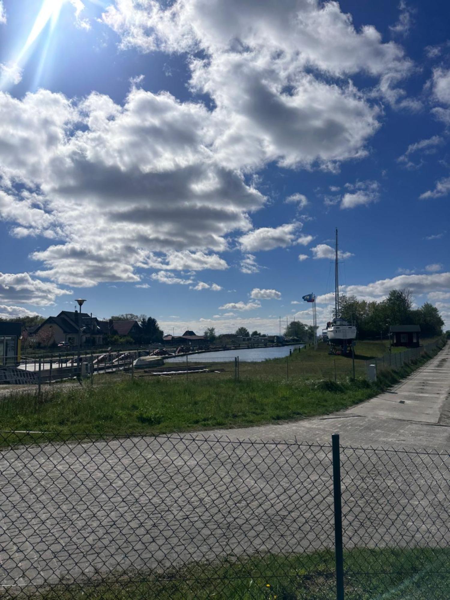 Chatki Nad Wodnym Zakatkiem. Wapnica (West Pomeranian) Exterior foto